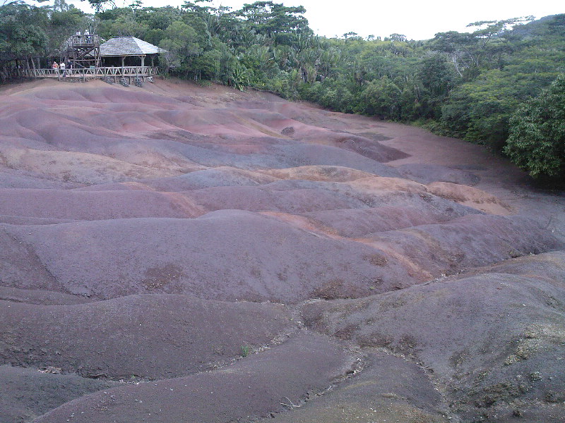 gal/Ile Maurice/SP_A0055_Coloured_Earth.jpg